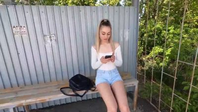 Belovefree – The girl from the stop